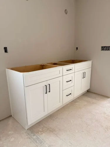 Amish-cabinetry-knoxville-tn-holmans-cabinets-3-9-2026-2