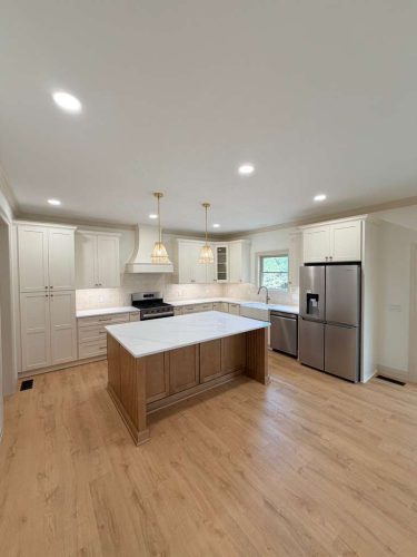 Amish-cabinetry-knoxville-tn-holmans-cabinets-4-20-2026-27