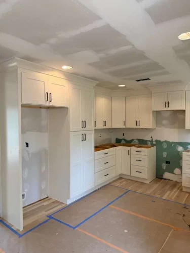 Custom-cabinet-makers-in-knoxville-tn-holmans-6-29-2026-003