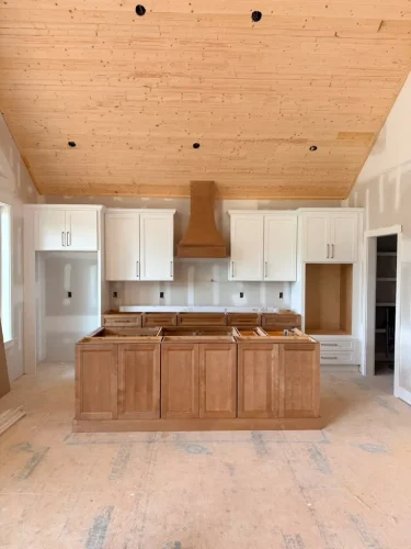 Custom-cabinet-makers-in-knoxville-tn-holmans-8-10-2026-001