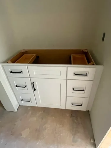 Custom-cabinet-makers-in-knoxville-tn-holmans-8-10-2026-0010