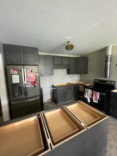 cabinet-maker-knoxville-tn-holmans-cabinets-8-11-2025-6
