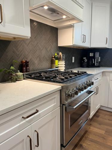 cabinet-maker-knoxville-tn-holmans-cabinets-images-8-4-2025-15