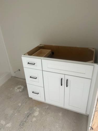 cabinet-makers-knoxville-tennessee-holmans-cabinets-9-1-2025-13