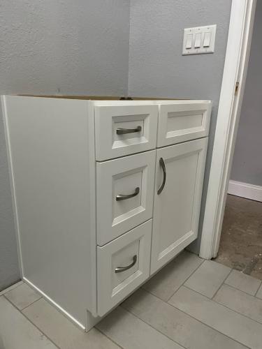 cabinet-makers-knoxville-tennessee-holmans-cabinets-9-8-2025-8