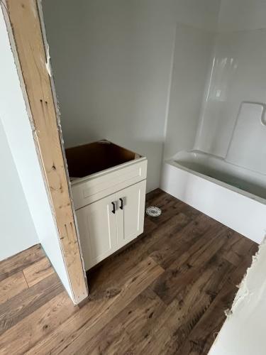 custom-cabinets-knoxville-tn-holmans-4-28-2025-30