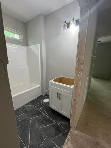 custom-cabinets-knoxville-tn-holmans-cabinets-5-19-2025-9