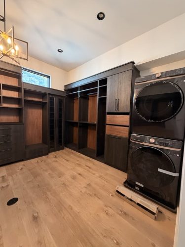 custom-closets-nashville-tn-holmans-cabinets-3-2-2026-157