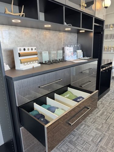 custom-closets-nashville-tn-holmans-cabinets-3-2-2026-20