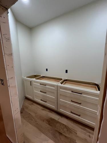 knoxville-cabinet-makers-holmans-cabinets-8-25-2025-8