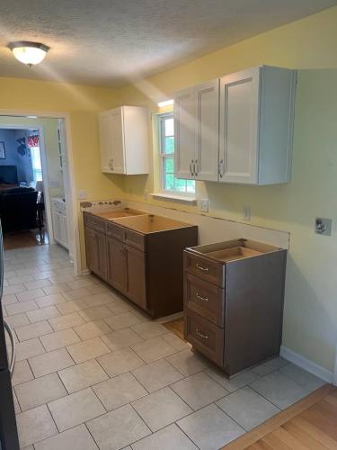 knoxville-custom-cabinets-holmans-6-30-2025-27